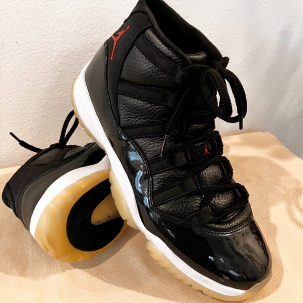 AIR JORDAN 11 Retro '72-10’ Sneakers – Black -size 9.5
